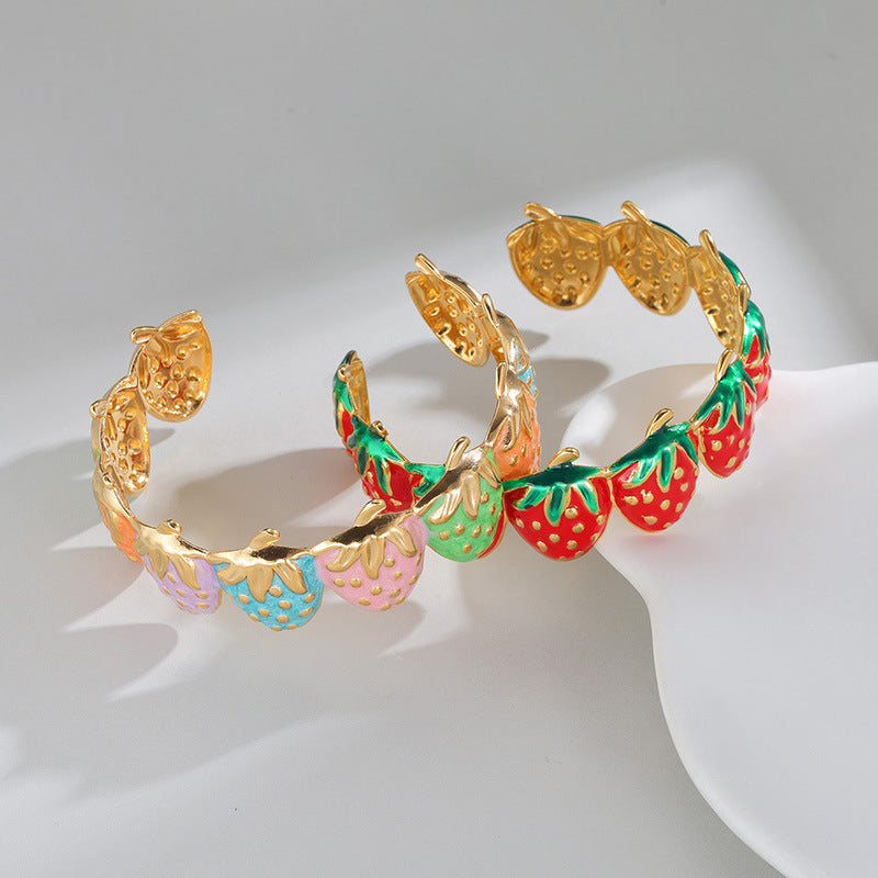 Fashion Personality Stainless Steel Strawberry Drip Bracelet